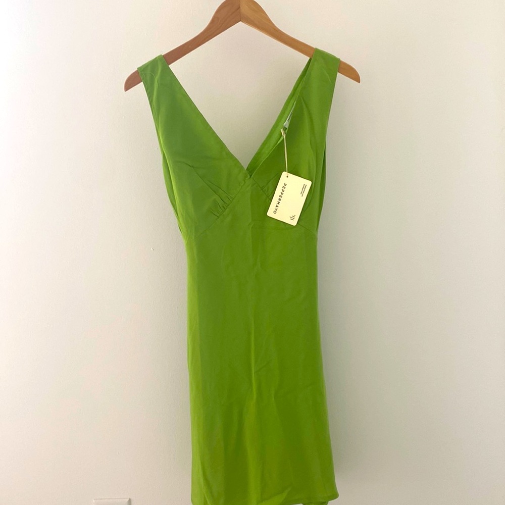 green peppermayo dress